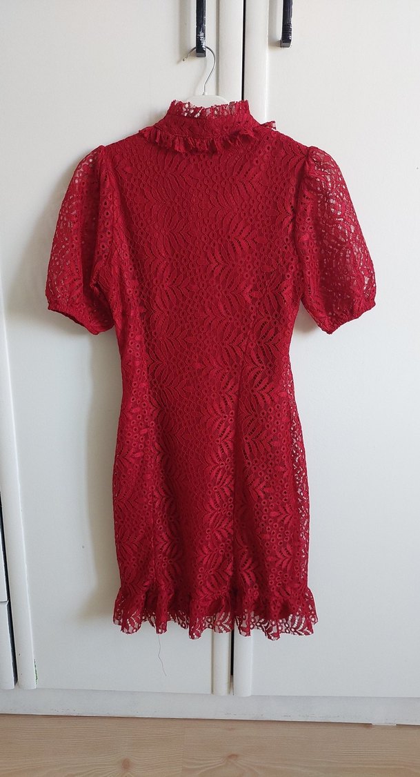 Kırmızı Dantel İşlemeli Mini Elbise - Görsel 4