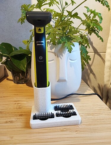 Philips Norelco OneBlae Standı