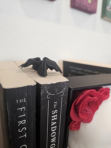  Gotik El Şeklinde Kitap Ayracı