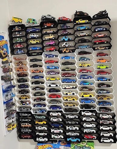  Hot Wheels Rafı 10 Arabalık