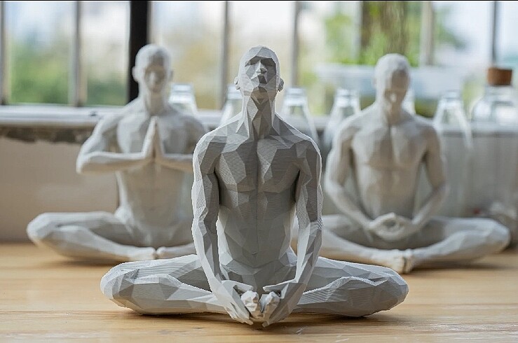 Meditasyon Yapan Adam 6 Farklı Biblo