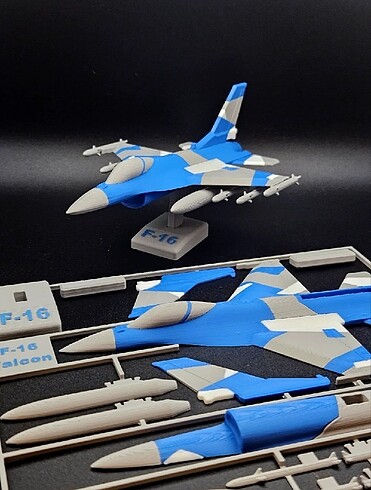 F-16 Uçak Kiti