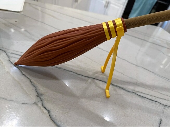 Beden Harry Potter'ın Süpürgesi Nimbus 2000