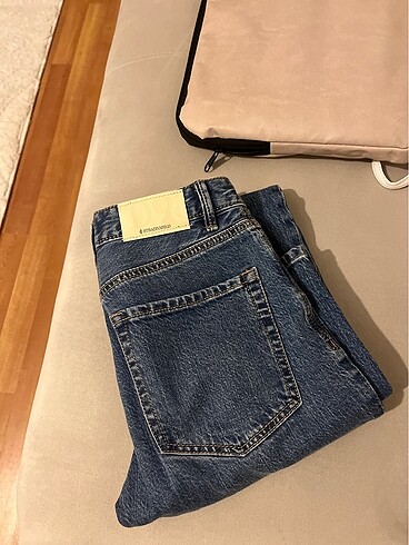 34 Beden stradivarius d98 jean