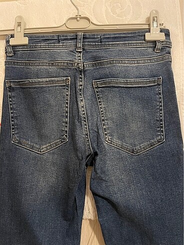 36 Beden mavi Renk Lc Waikiki pantolon