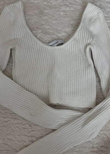 Kadın Beyaz Triko Uzun Kollu Crop Top