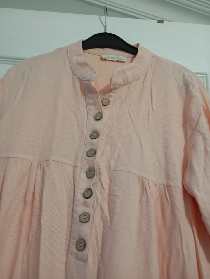 Düğmeli Uzun Kollu - Görsel 3