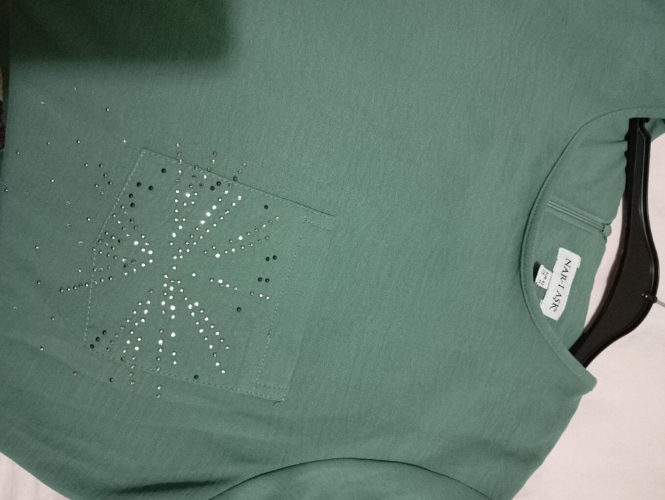 Yeşil Uzun Kollu Salaş Uzun Elbise - Görsel 3