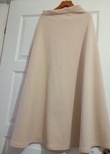 Bej Dökümlü Kadın Uzun Etek - Görsel 2