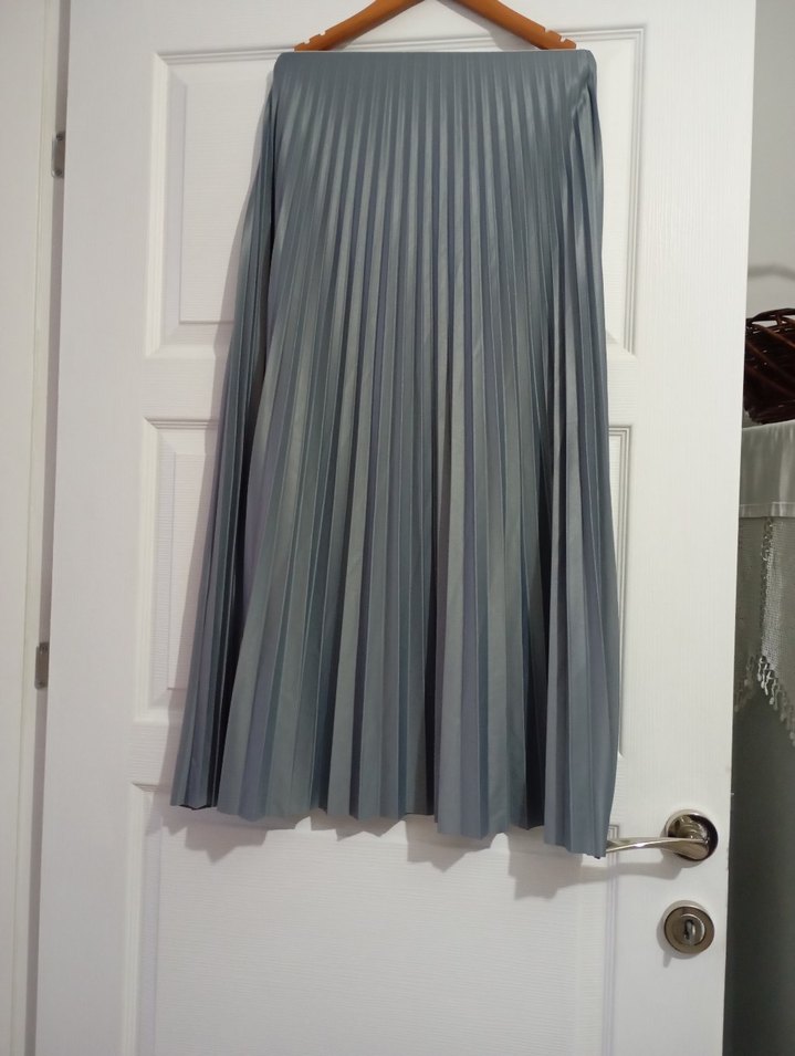 Gri Pilili Uzun Kadın Etek - Görsel 3