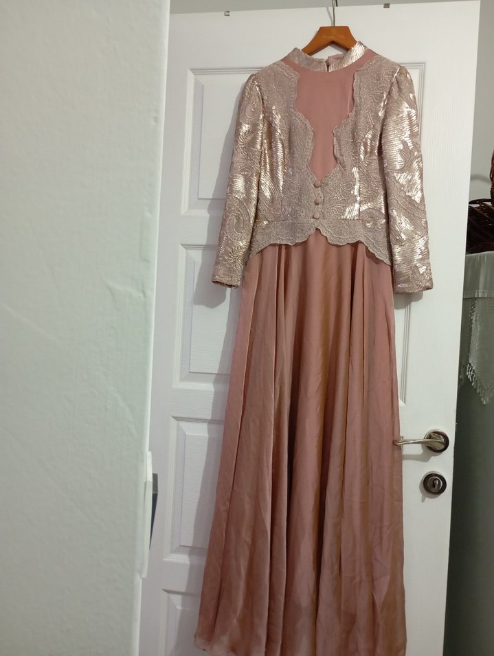 Bej Parlak Uzun Kollu Vintage Abiye Elbise - Görsel 2