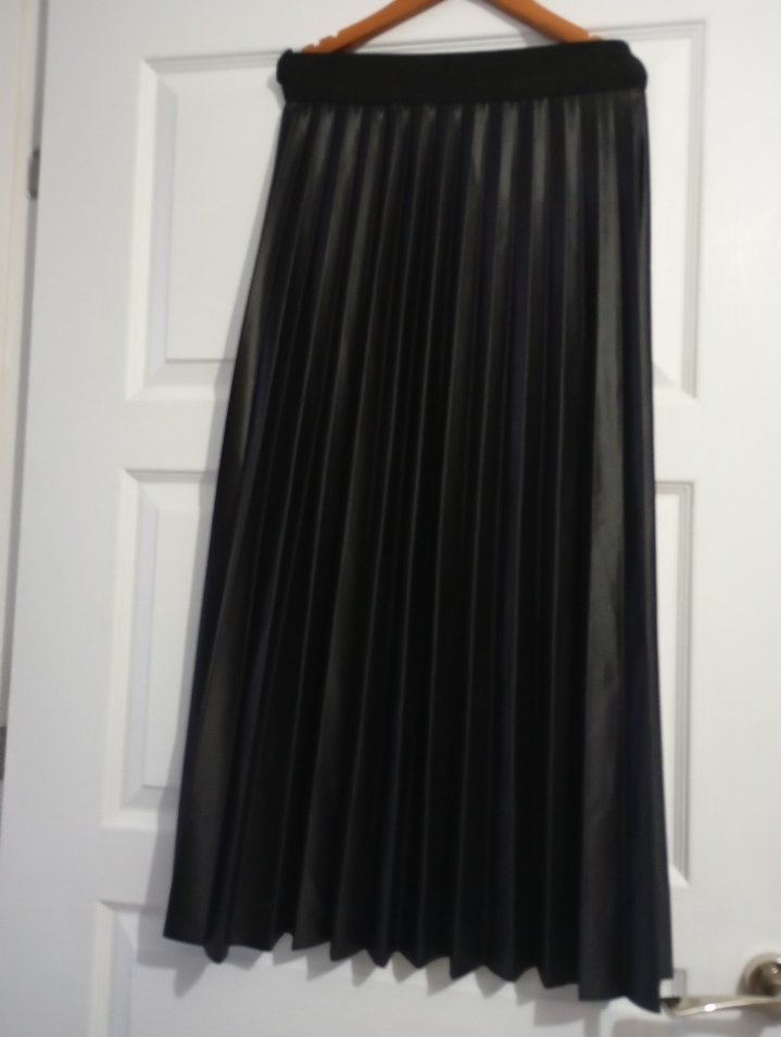 Kadın Siyah Piliseli Uzun Etek - Görsel 2