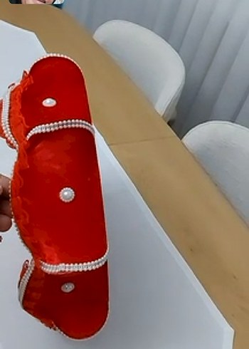 Kırmızı Parlak Satenli Sepet - Görsel 3