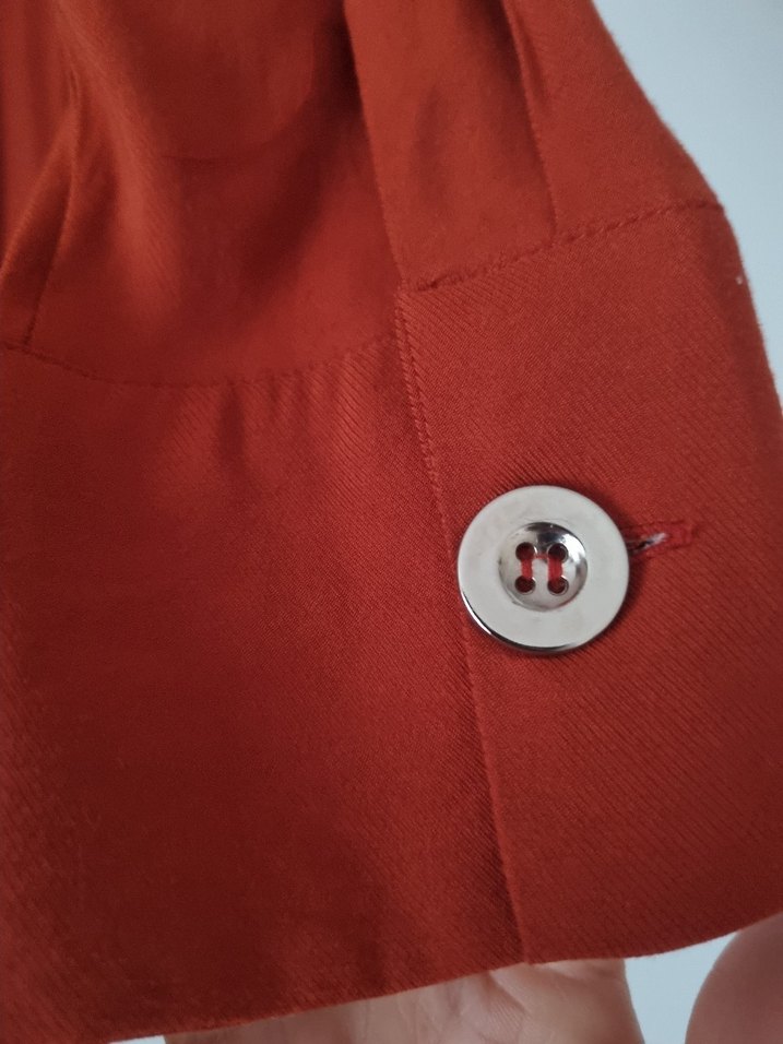 Düğmeli Kiremit Rengi Kadın Gömlek - Görsel 4