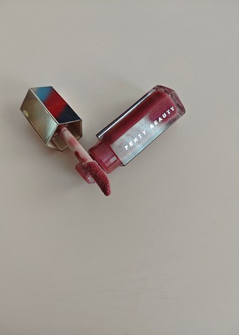 Fenty Beauty Lip Gloss - Görsel 2