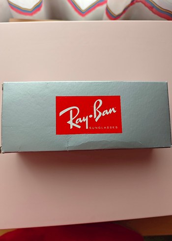 Ray Ban