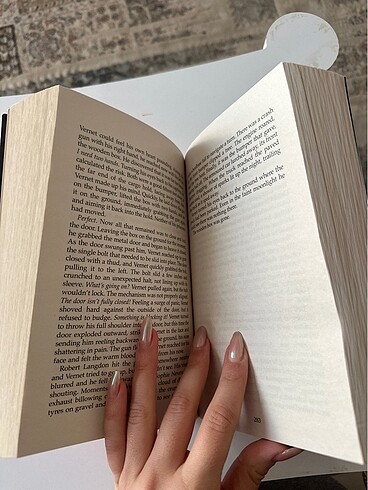 Beden Renk Dan Brown- the da Vinci code