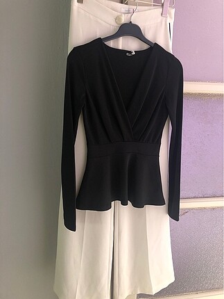 Drape ve tül kumaş şık bluz