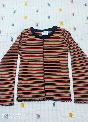 8 Yaş Beden Uzun kollu ribanali tshirt