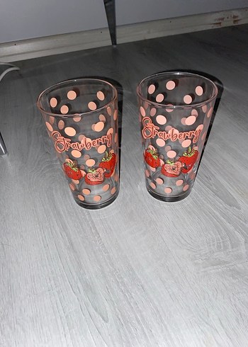 Pembe Puantiyeli Çilek Desenli Bardak - Görsel 5