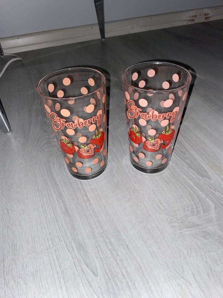 Pembe Puantiyeli Çilek Desenli Bardak - Görsel 5