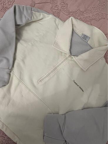 Yakası fermuarlı kadın sweat