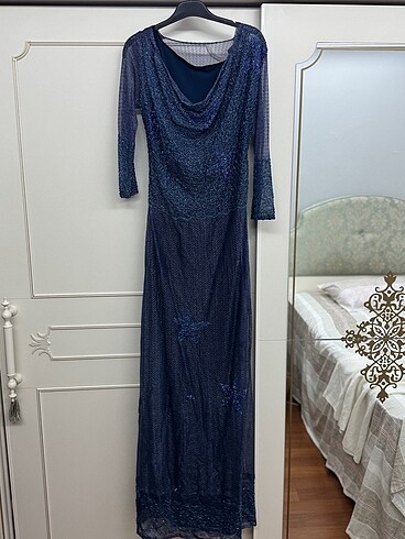 Kapalı abiye