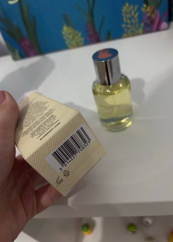 Burberry Weekend Kadın Parfüm 50 ml - Görsel 3