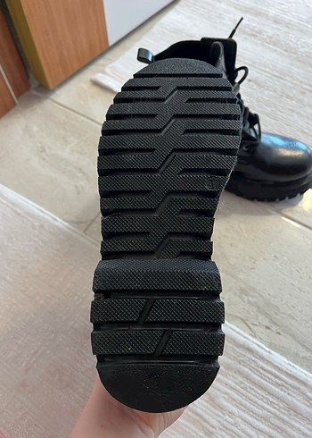 Kadın Siyah Bağcıklı Platform Topuklu Bot - Görsel 4