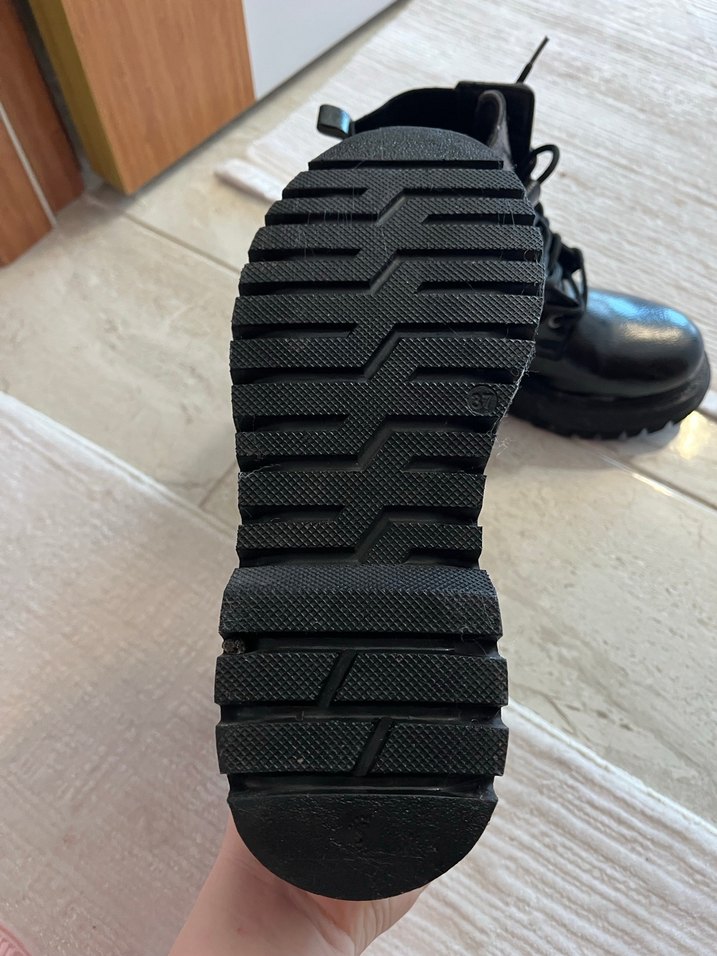 Kadın Siyah Bağcıklı Platform Topuklu Bot - Görsel 4