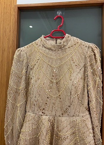 İnci İşlemeli V Yaka Uzun Kol Bej Abiye - Görsel 3