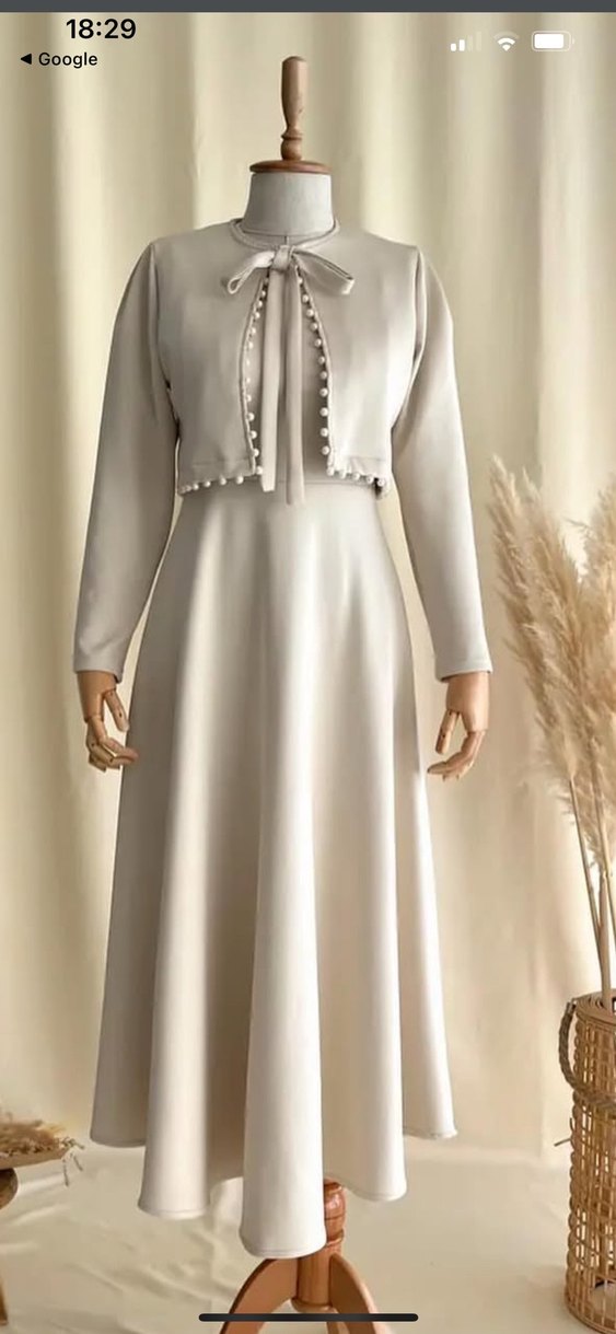 Düğmeli Uzun Beyaz Kadın Elbise - Görsel 2