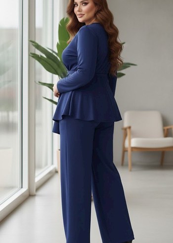 Lacivert V Yaka Kadın Tulum - Görsel 2