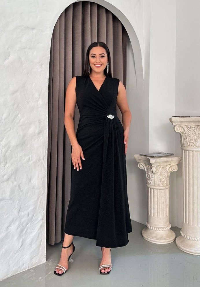 Siyah Drapeli V Yakalı Uzun Abiye Elbise - Görsel 3