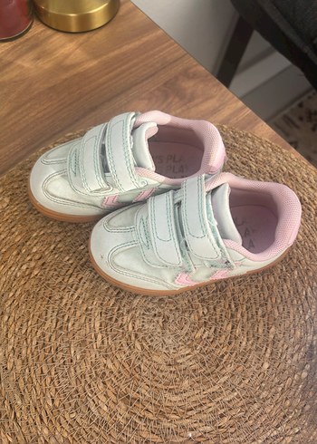 Kız Çocuk Beyaz Pastel Bağcıksız Spor Ayakkabı - Görsel 2