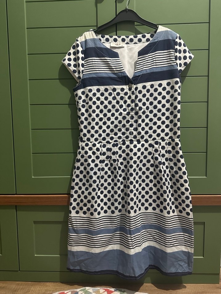 Puantiye desenli midi elbise - Görsel 2