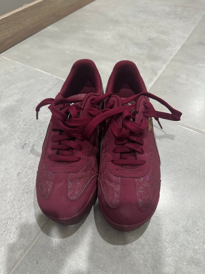 Bordo Yılan Desenli Dolgu Topuklu Spor Ayakkabı - Görsel 2