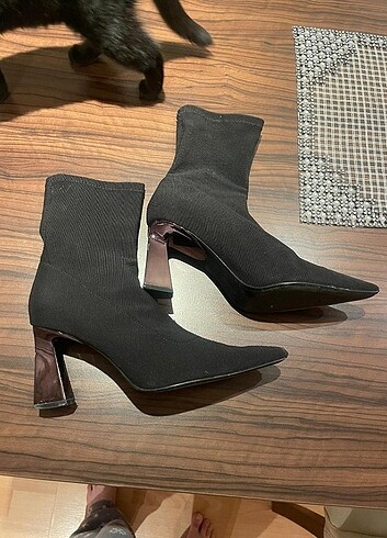 38 Beden Bershka bot