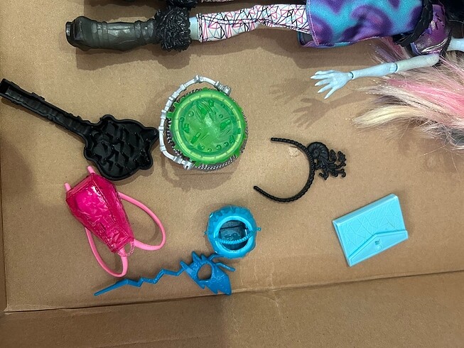  Monster high bebek