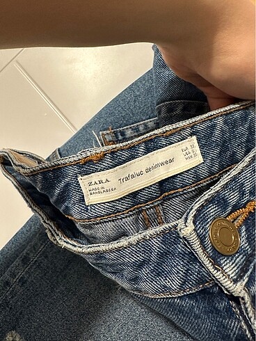 38 Beden Yırtık pantolon