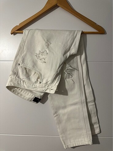 LTB Yırtık pantolon
