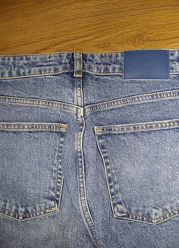 42 Beden mavi Renk Pull bear jean