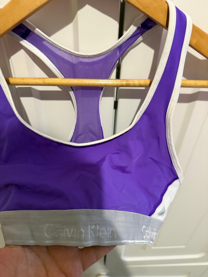 Mor Sporcu Sütyeni Calvin Klein - Görsel 2