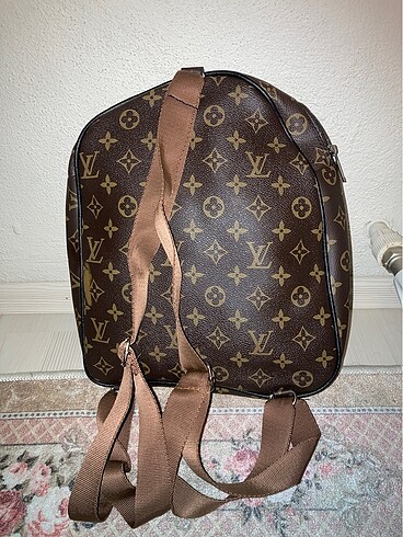 Louis Vuitton Çanta