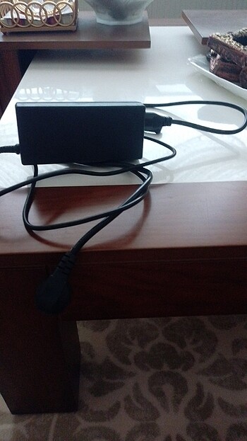 Monster MONSTER LAPTOP İÇİN ŞARJ ADAPTÖRÜ