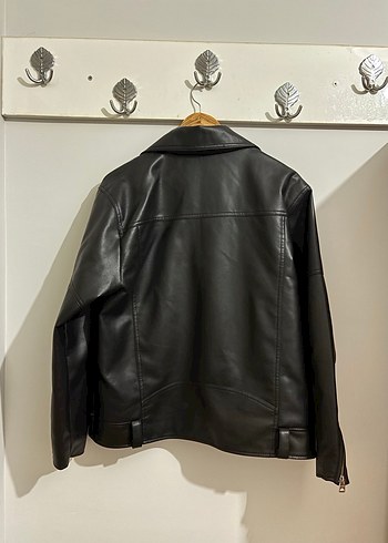 xl Beden Pull & Bear Siyah Oversize Deri Biker Ceket