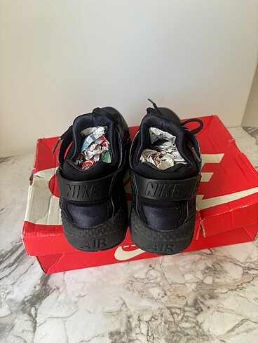 38,5 Beden Nike spor ayakkabı