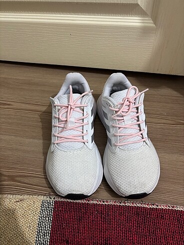 Adidas Adidas kadın galaxy 6 modeli