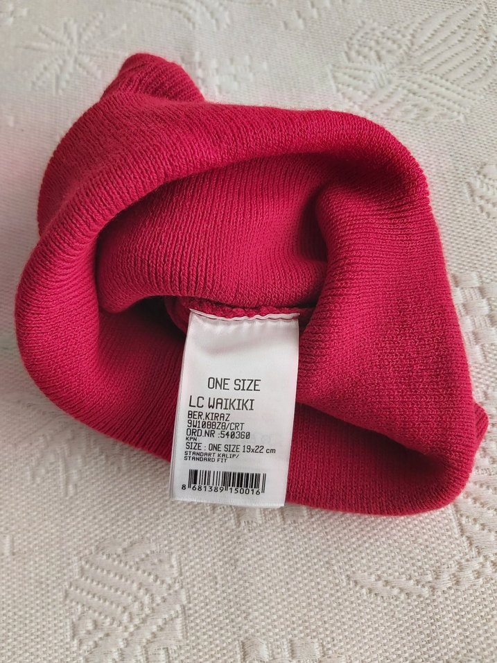 Kırmızı Kadın Örgü Bere - Görsel 2