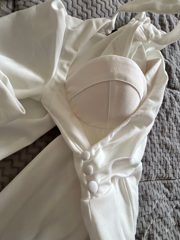 Hafif göğüs Dekolteli simetrikYırtmaç detaylı  özel gün elbisesi - Görsel 3